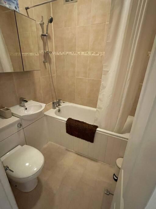 One Bedroom Flat In The Heart Of Islington Λονδίνο Εξωτερικό φωτογραφία
