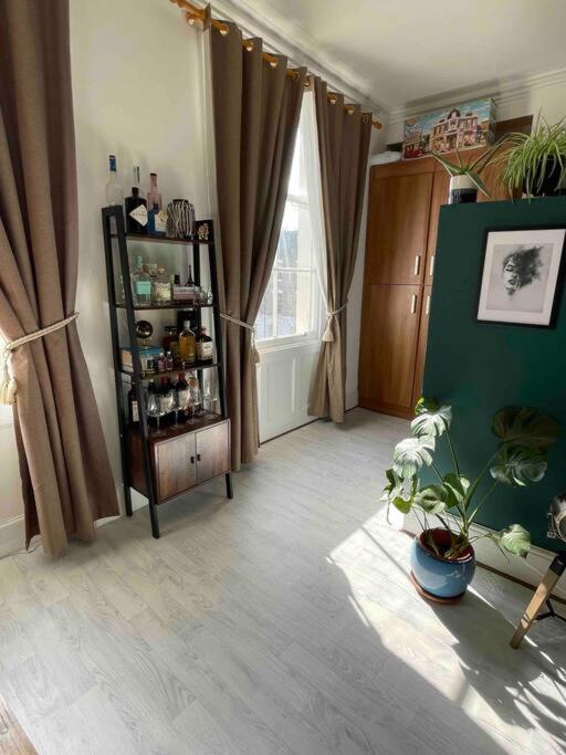 One Bedroom Flat In The Heart Of Islington Λονδίνο Εξωτερικό φωτογραφία